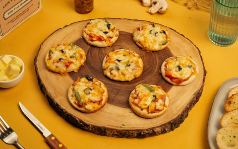 Farmer House Veg Mini Pizza